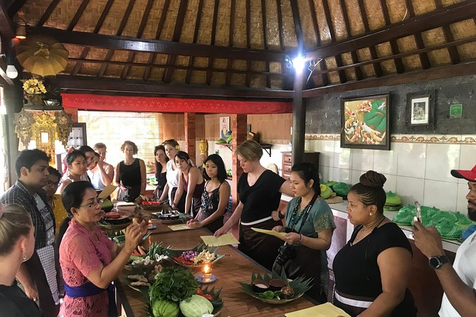 Bali Cooking Class Experience with All Inclusive - Transport, guide time, and what “private” means here