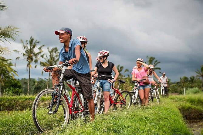 Bali Countryside Eco Cycling Tour include Lunch - What makes it eco and community-focused (without marketing fluff)