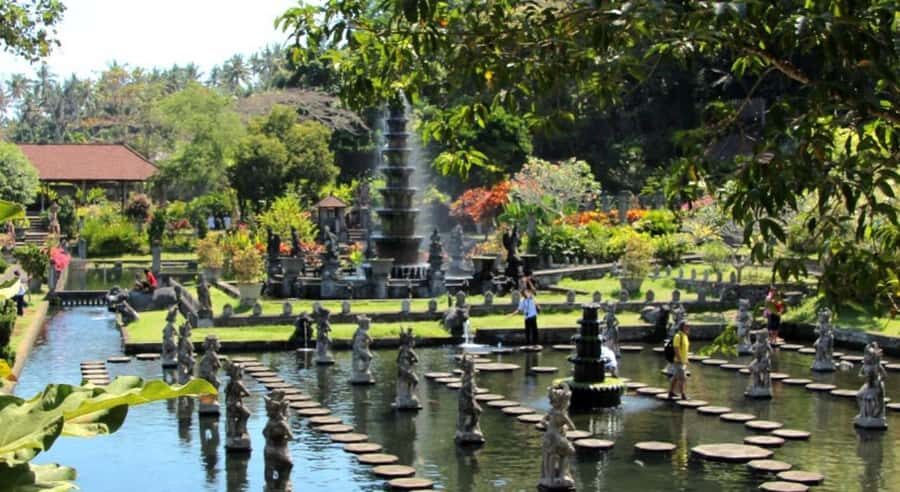 Bali: Customized East Bali Day Tour Including Transfer Hotel - Tirta Gangga: Water Palaces That Feel Like a Moving Photograph