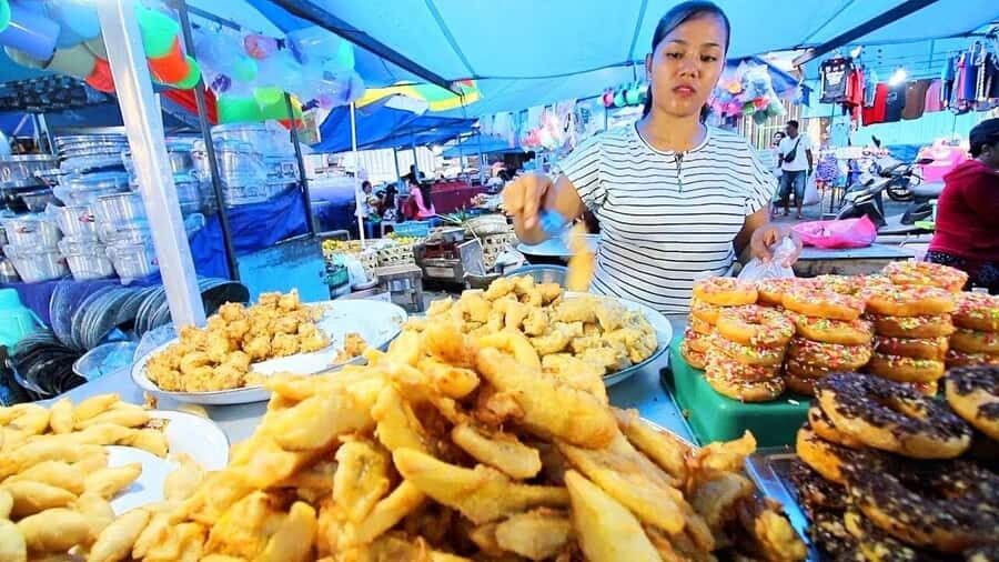 Bali: Denpasar Market Food Tour with 7 Tastings Must-Try - Denpasar’s Kreneng Market: why this tour starts in the right place