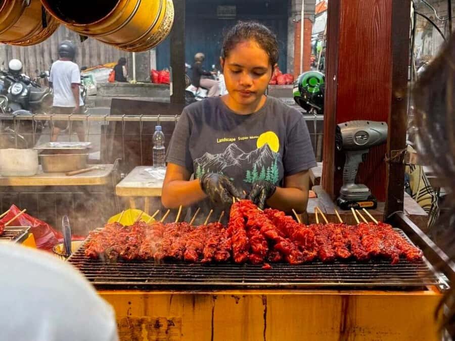 Bali: Denpasar Market Food Tour with 7 Tastings Must-Try - What you’ll taste: likely dishes and what they mean on your plate
