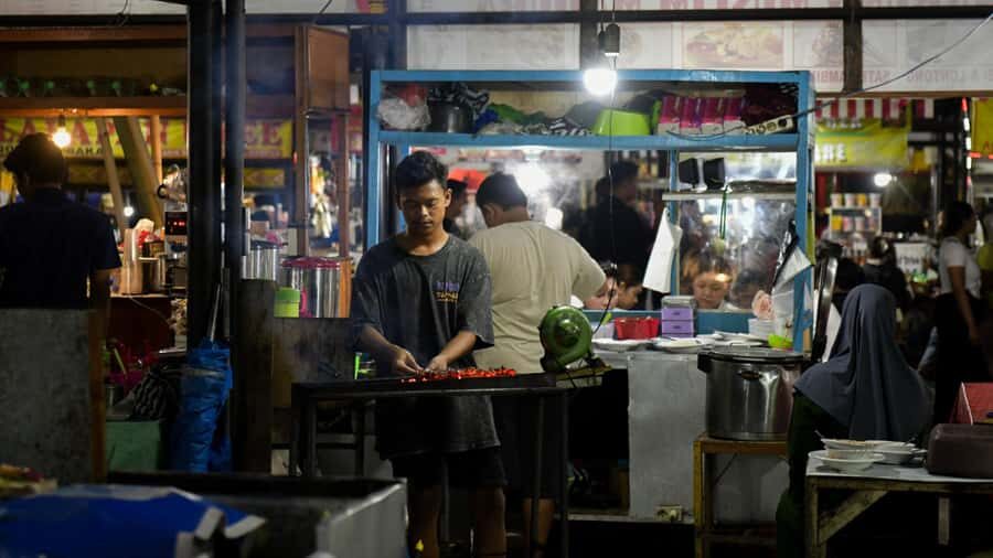 Bali: Denpasar Market Food Tour with 7 Tastings Must-Try - Timing, pickup, and what to bring for 2–4 hours