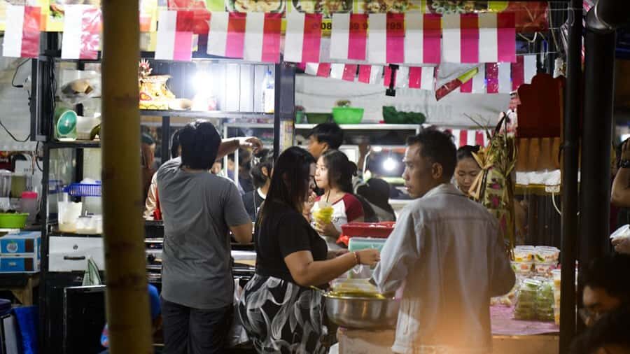 Bali: Denpasar Market Food Tour with 7 Tastings Must-Try - Should you book this Denpasar market food tour?