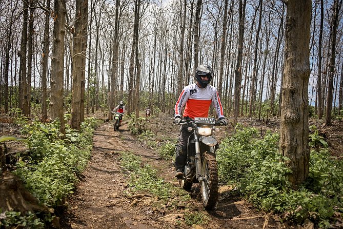 Bali Dirt Bike Adventure - Safety gear and guides who teach, not just lead