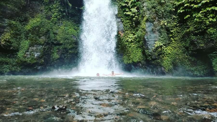 Bali: Discover Jungle Waterfalls and Rice Terraces - Leke Leke Waterfall: narrow cascade angles and a refreshing reset