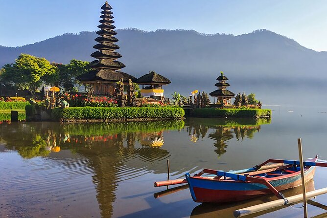 Bali Dolphin Lovina tour and Ulundanu Beratan - Lovina Beach morning: tickets, boat ride, and photo setup