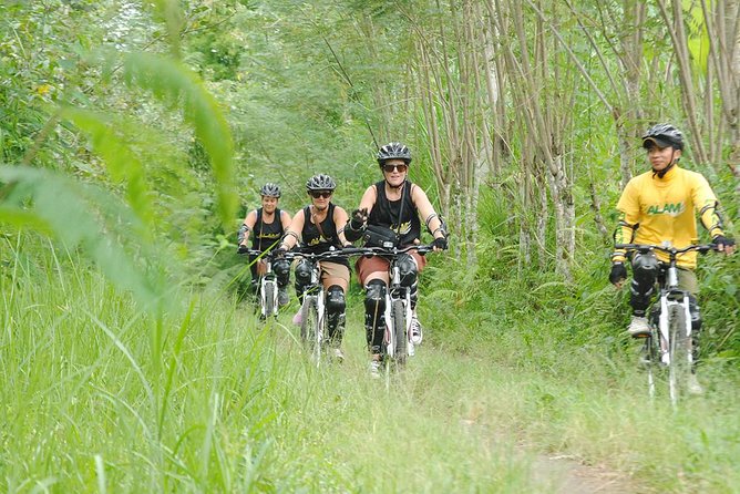 Bali Downhill Cycling and White Water Rafting - Kintamani breakfast with Mount Batur and Lake Batur views
