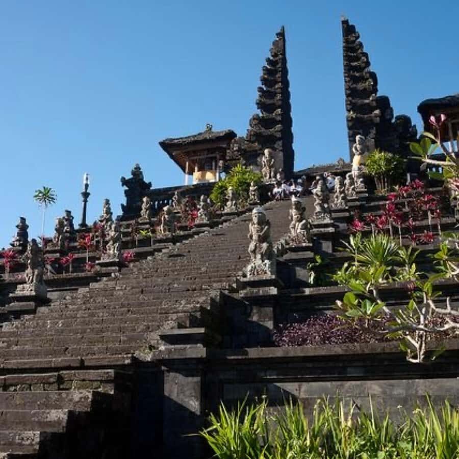 Bali : Eastern Bali and Pura Besakih Temple Tour - Pura Besakih Mother Temple: climbing the center of Bali’s Hindu life