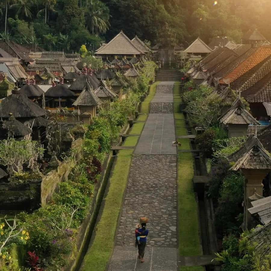 Bali : Eastern Bali and Pura Besakih Temple Tour - Pickup, private transport, and why it makes the day easier