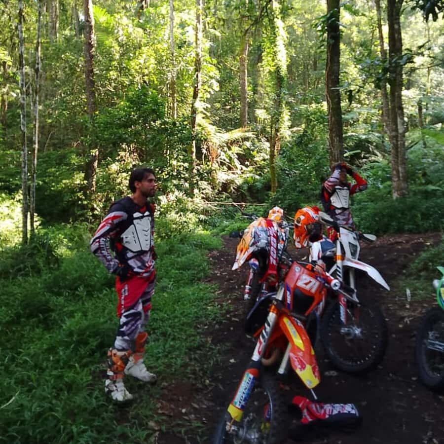 Bali: Extreme Dirt Bike Experience in Nature - Pickup, Basecamp Transfer, and Gear-Up Without the Headache