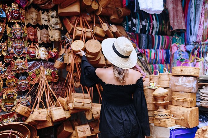 Bali Full-Day Car Charter: Ubud and Kintamani Volcano Tour - Ubud Palace and Art Market: culture plus practical shopping time