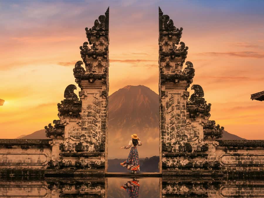 Bali: Full-Day Instagram Highlights Tour - Getting to the photo icons: pickup, road time, and realistic pacing