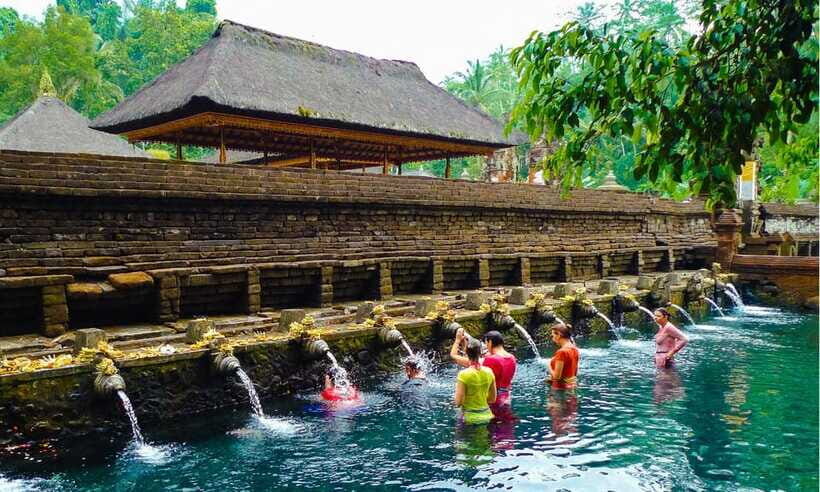 Bali: Full-Day Private Water Temple Ritual & Yoga Class - Getting there, pacing, and what the small group day feels like