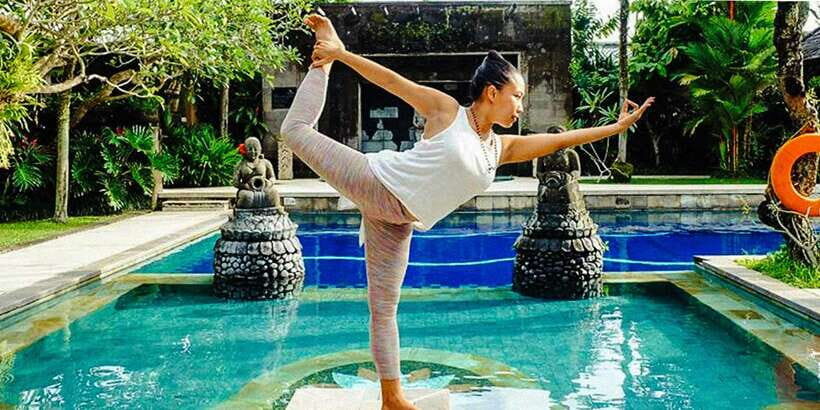 Bali: Full-Day Private Water Temple Ritual & Yoga Class - The cleansing step: canang sari offerings and holy water etiquette