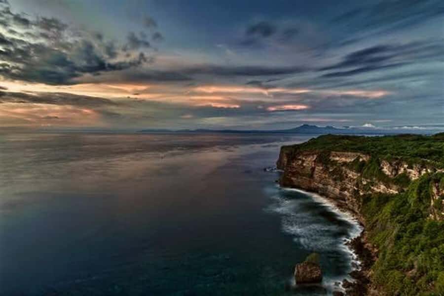 Bali: Full-Day Private White Sand Beaches and Sunset Tour - Padang Padang: the movie-famous beach with Uluwatu views