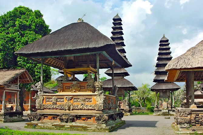 Bali Full Day-Tour: Denpasar City and Tanah Lot Sunset Tour - Tanah Lot sunset: Bali’s iconic finale