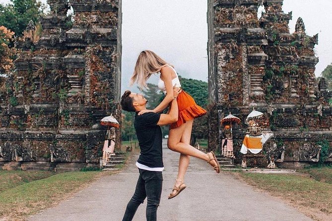 Bali Full Day Tour | Individual Route in Bali | Bali Guide | Free Wi-Fi - Sunset classics: Jimbaran Bay and Tanah Lot’s Land in the Sea