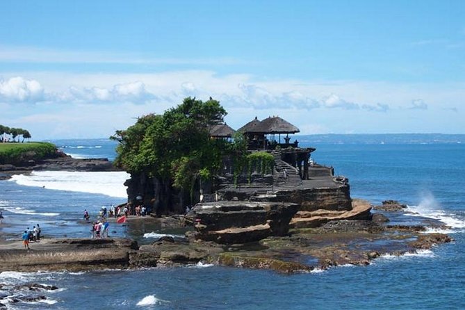 Bali Full Day Tour – Ubud and Tanah Lot Temple Tour - Tanah Lot Sea Temple at sunset: hard rock views and ocean drama