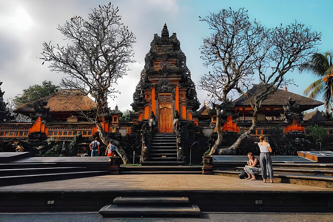 Bali Full Day-Tour: Ubud Sightseeing Trip - Tegenungan Waterfall: the classic Bali finish you can actually plan