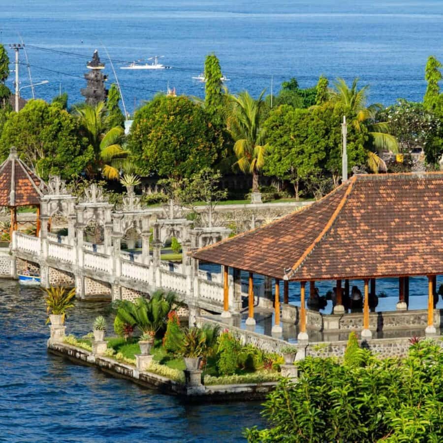 Bali: Gate Of Heaven Tour - Lempuyang Temple - A 10-Hour East Bali Loop: Pickup, Private Car, and How the Day Flows