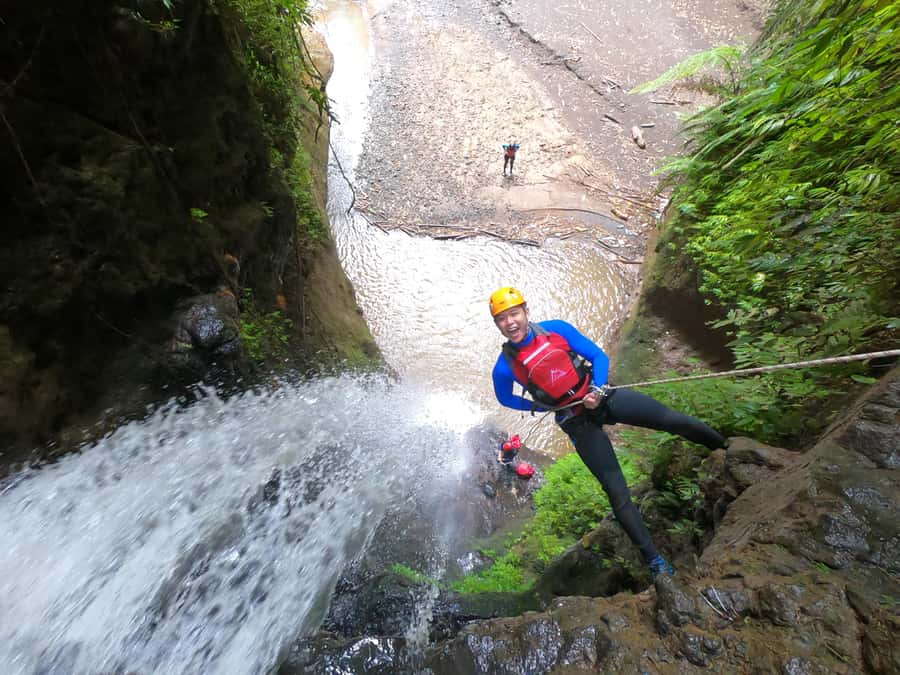 Bali: Gitgit Canyon Canyoning Trip with Breakfast and Lunch - Why Gitgit Canyon canyoning is such a classic Bali adventure