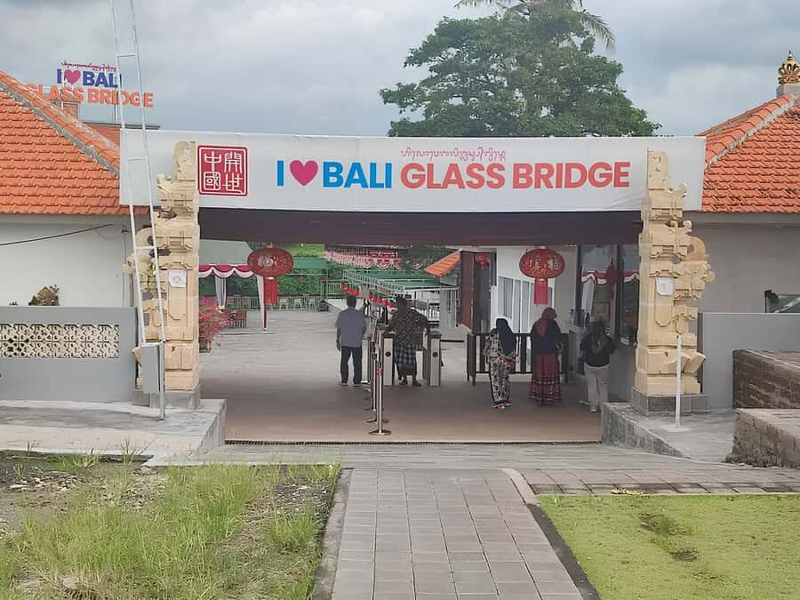 Bali: Glass Bridge Admission Ticket - Bali’s Glass Bridge: the 188 m walk that makes your stomach notice