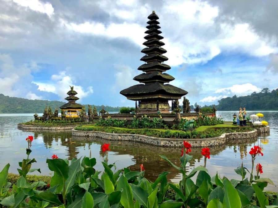 Bali: Green and Heritage West Trip Private Tour, Luxury Car - Pickup and Drop-Off: Making the Day Fit Your Location