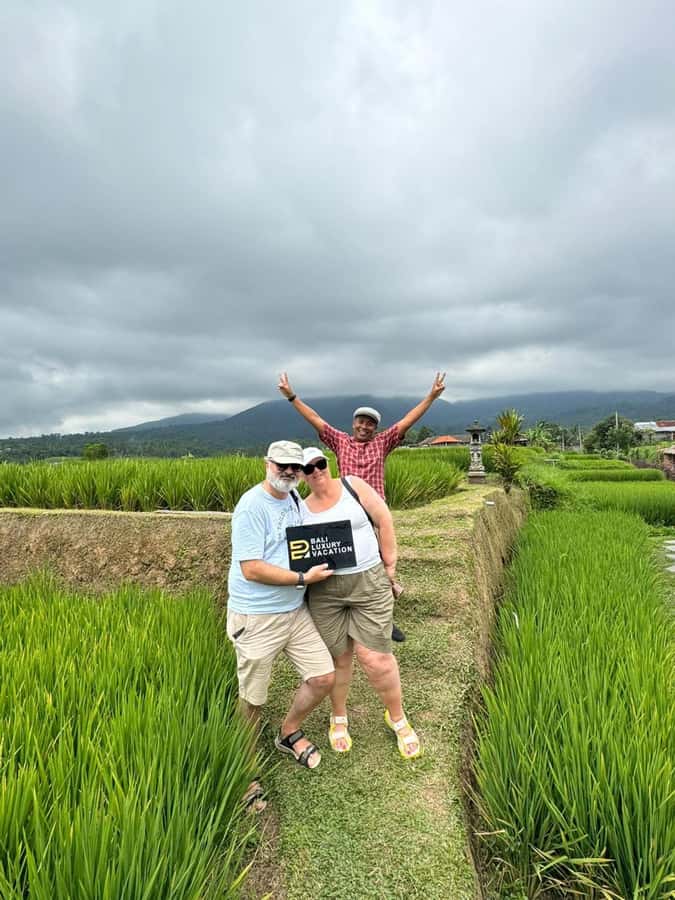 Bali: Green and Heritage West Trip Private Tour, Luxury Car - Stop 1: Taman Ayun Temple and the Water-Garden Calm