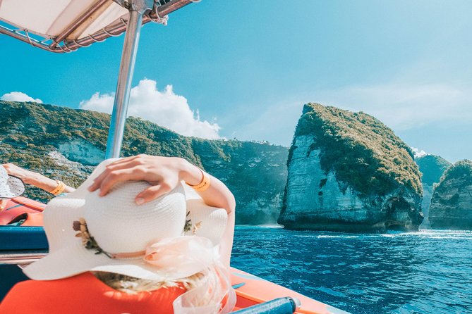 Bali Hai - Nusa Penida Adventure Cruise - Broken Beach and Angel’s Billabong: two rock formations, one great photo route