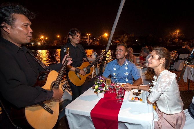 Bali Hai - Romantic Aristocat Evening Dinner Cruise - Key things that make this cruise work