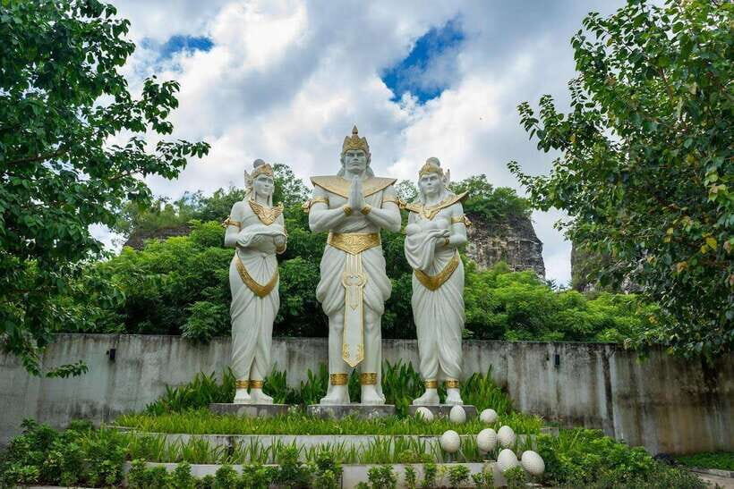 Bali: Half-Day Nusa Dua Tour with Pandawa Beach, GWK & Lunch - Key Points to Know Before You Go