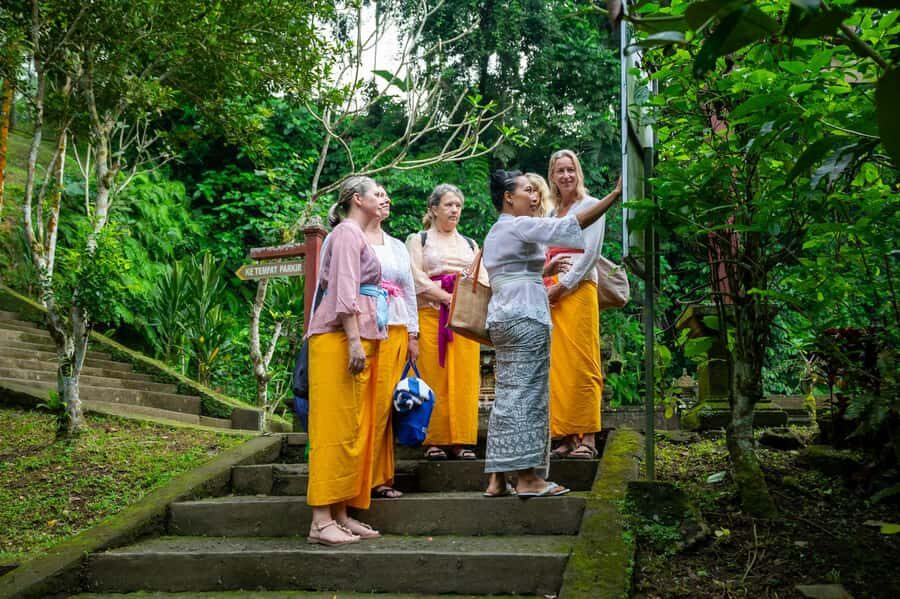 Bali: Healing Immersion Ubud Balinese Wellness + Lunch - Cultural rules you should know before you go (especially menstruation)