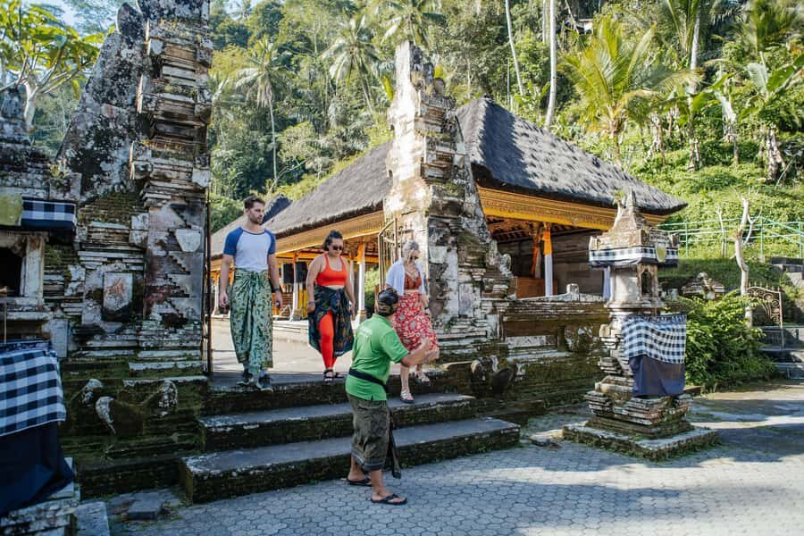 Bali: Hidden Canyon, Waterfall & Temples Small Group Tour - Small-Group Advantage: Pickup, Van Time, and Staying on Schedule