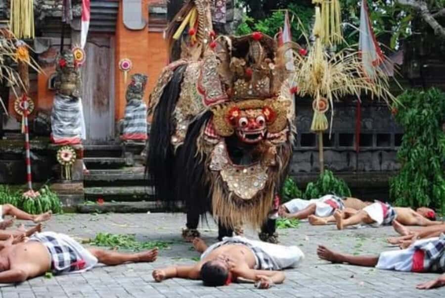 Bali : Highlight of Ubud Culture, Temple and Batur Volcano - Barong Dance at Batubulan: The story you can feel