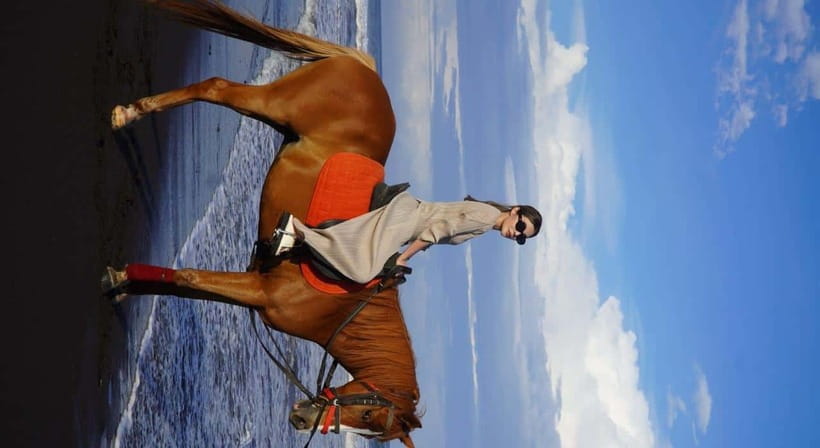 Bali: Horse Riding on the beach experience with free shuttle - Feeding the Horses and Seeing the Stables