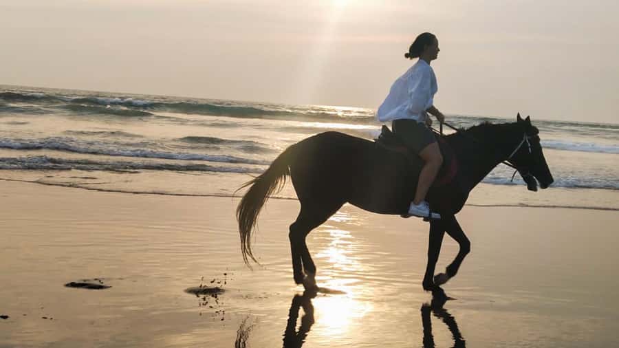Bali: Horse Riding Tour on Seminyak Beach Include Transport - Seminyak Beach horseback riding: what you’re actually buying