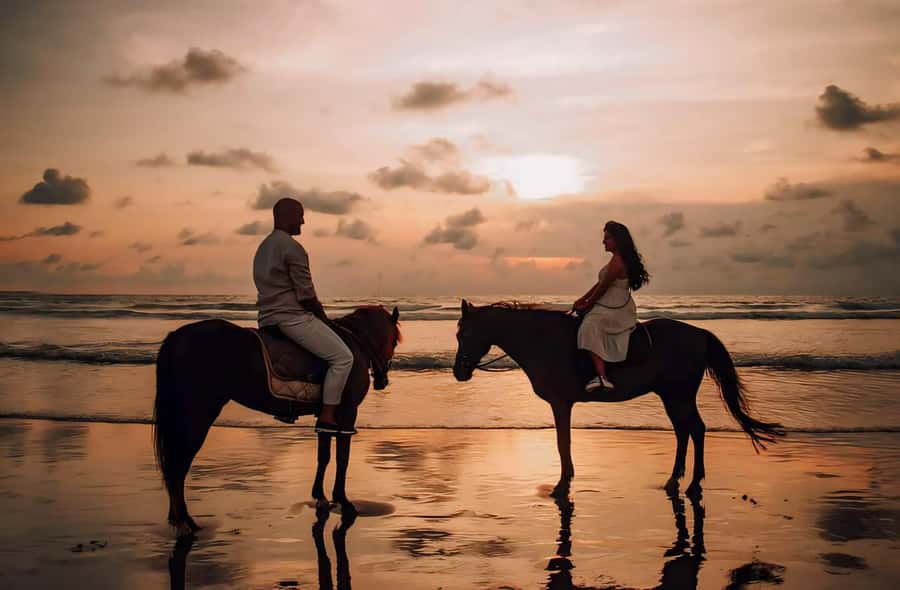 Bali: Horse Riding Tour on Seminyak Beach Include Transport - Where you meet: Mesari Stables and how to show up ready