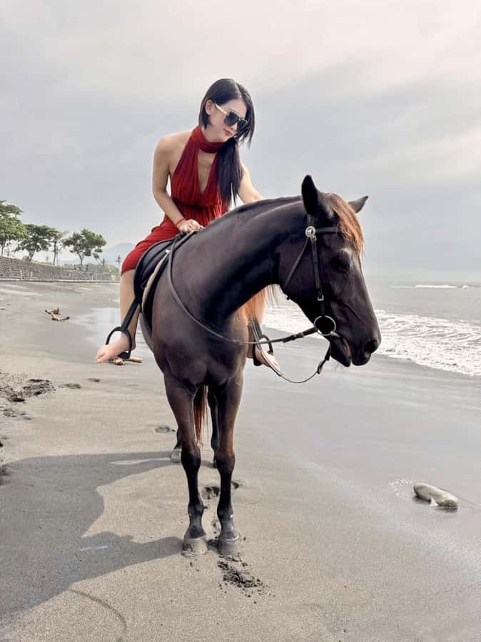 Bali: Horseback Tour Through Saba Beach and Local Temples. - Who this horseback tour is best for (and who should skip)