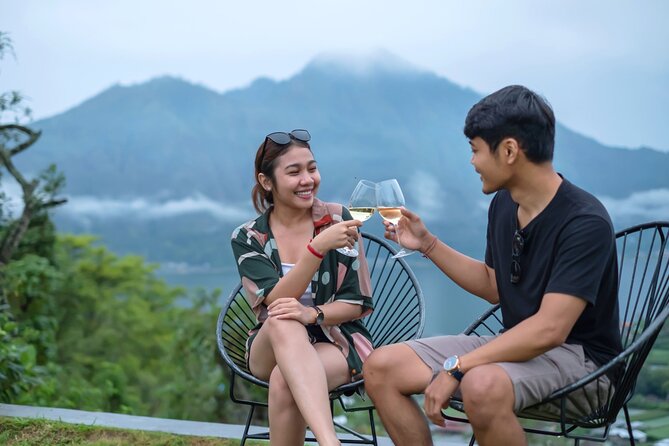 Bali Iconic Tour with Buffet Lunch and Attraction Tickets - Pickup, timing, and the private driver/guide factor
