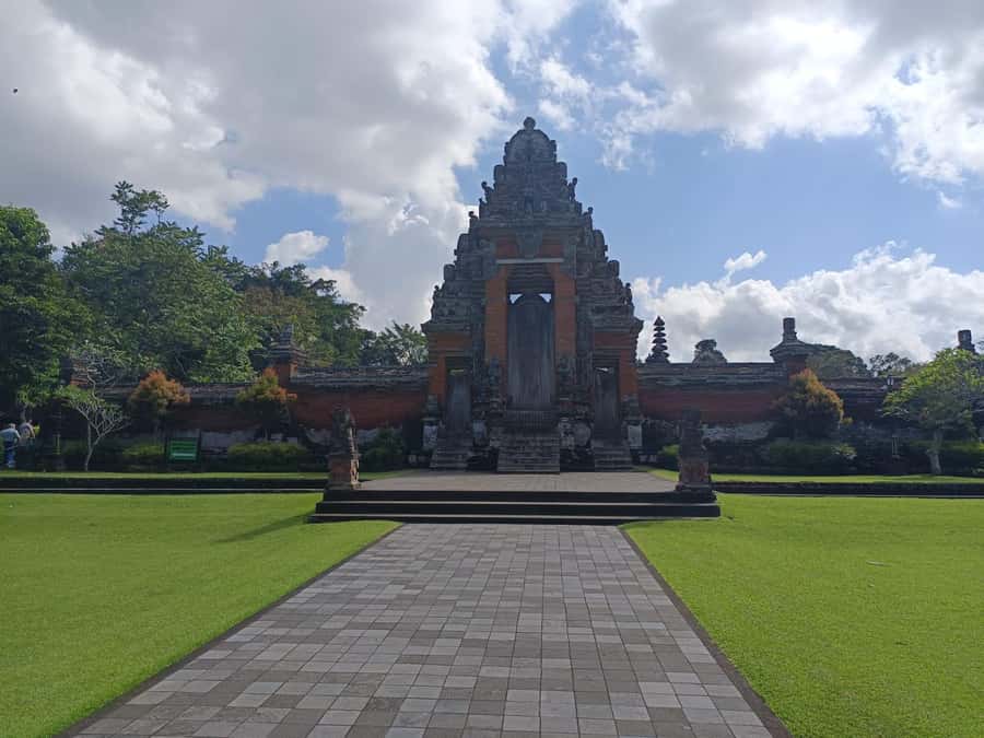 Bali in 1 Day : Iconic temples -UNESCO Sight - All inclusive - Taman Ayun Temple (Mengwi): royal roots and temple-on-a-fishpond vibes