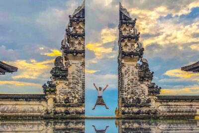 Bali Instagram Tour: Gate of Heaven, Swing and Waterfall Day Tour - Stop 3: Tukad Cepung Waterfall and the walk-through cave moment