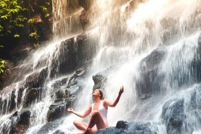 Bali Instagram Tour- Most Scenic Spots in Bali - Maha Kencana lunch with Mt Agung in the background