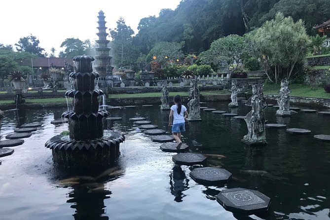 Bali Instagram Tour to The Most Scenic View - The guide factor: English, patience, and culture with real people