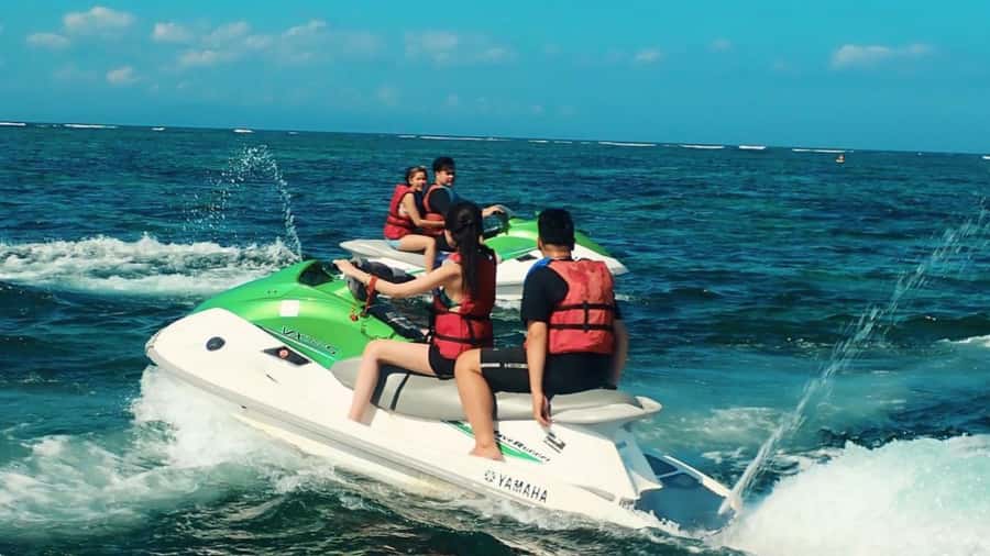Bali: Jet Ski Ride at Nusa Dua Beach - Gear and Comfort You’ll Appreciate: Locker, Shower, Towel, Changing Room