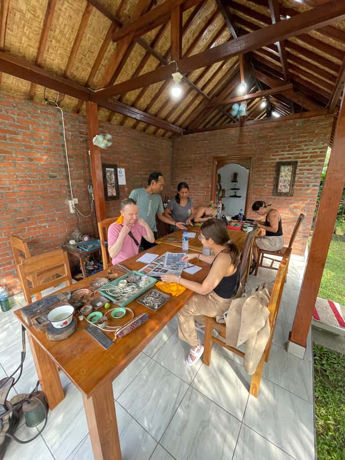 Bali Jewelery Silver Making class with Own Design - The welcome drinks and the coffee tasting stop
