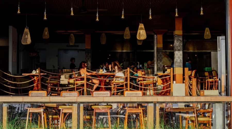 Bali: Jimbaran Seafood Market Tour with Sunset Dinner - Pickup, Meeting Point, and Getting Back Without a Headache