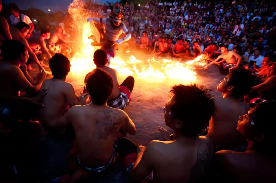 Bali: Kecak Fire Dance Entry Ticket and Uluwatu Temple - Sunset at Uluwatu: the temple setting and why it matters