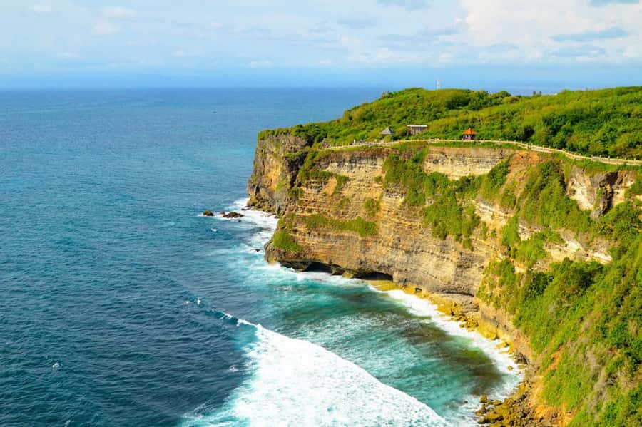 Bali: Kecak Fire Dance Show & Uluwatu Temple Entry Ticket - What You’re Paying for: The $9 Value Reality Check