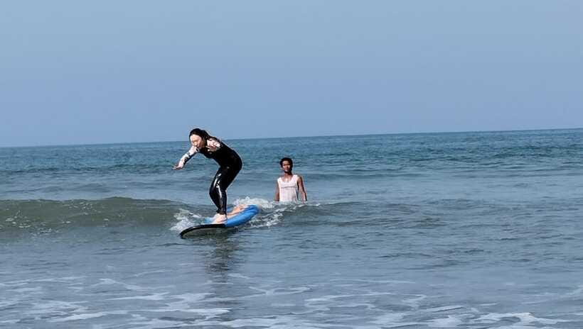 Bali: Kuta Beach Surfing Lesson (2 Hours, Local Instructor) - Price and what you really get for $18
