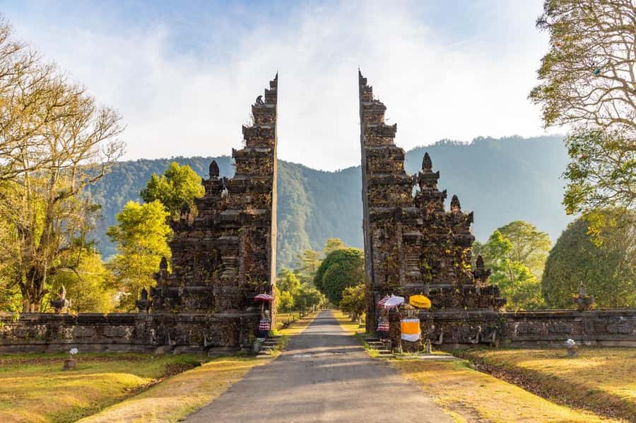 Bali: Lake Bratan, Handara Gate, Waterfall & Swing Tour - Banyumala Twin Waterfall: The 15-Minute Downhill Walk (and Slippery Ground)